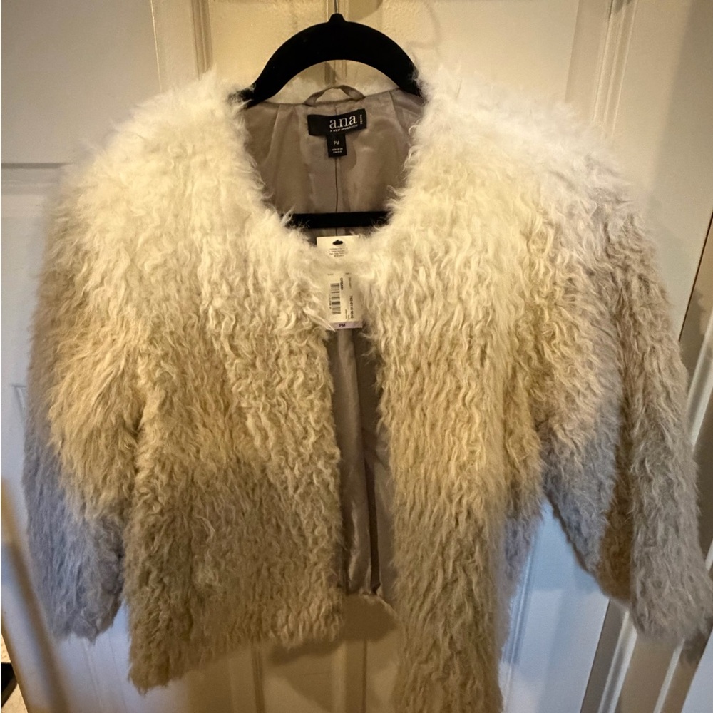 a.n.a Women's Cream Faux Fur Jacket